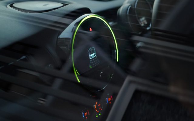 ผู้ผลิตรถยนต์เตรียมยกเลิกการใช้งาน Android Auto ในปี 2026: ทำไมถึงเป็นเช่นนั้น?