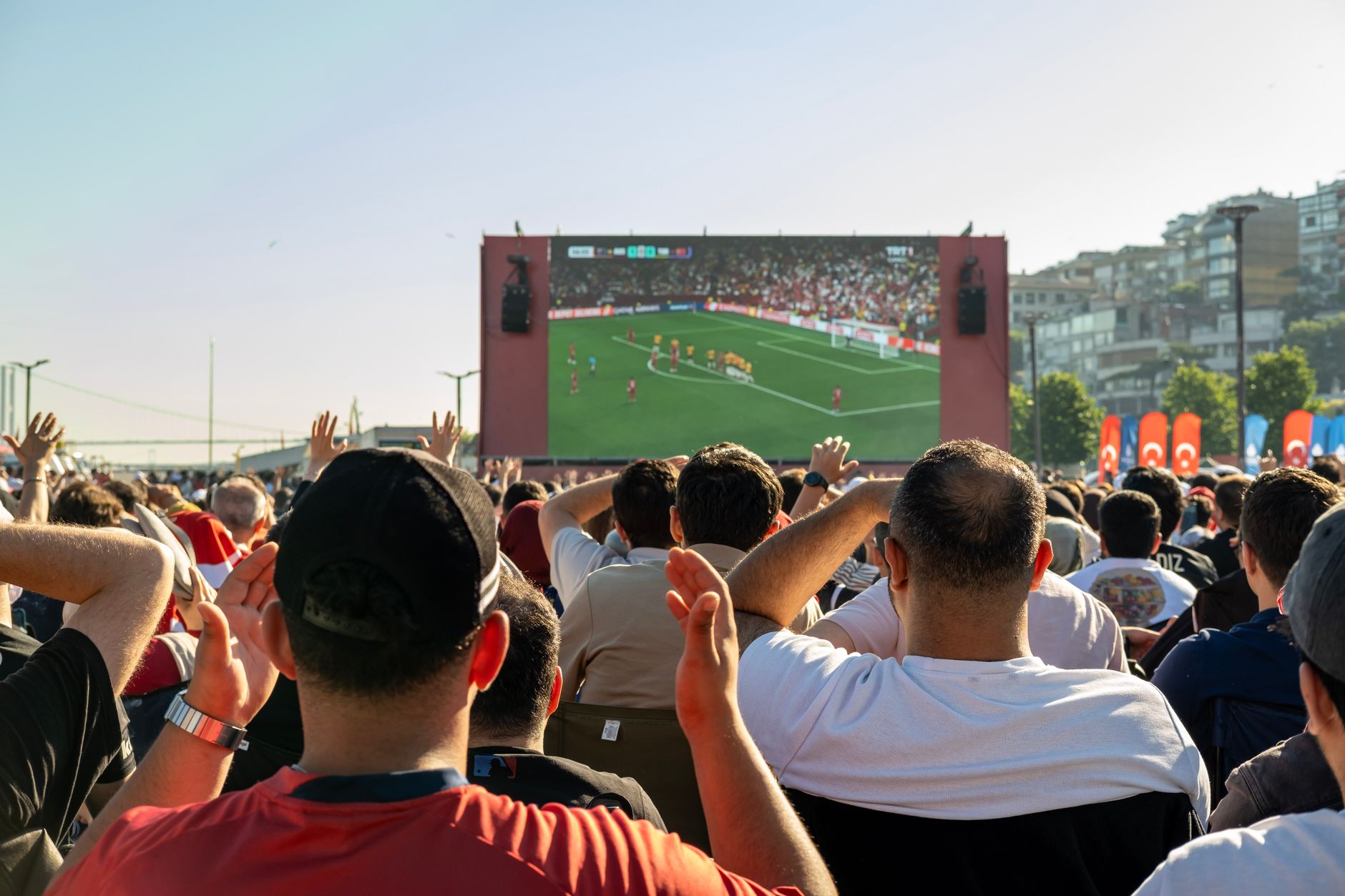 FIFA สั่งให้ Jamal Musiala ปิดโลโก้ Beats ระหว่างฟุตบอลโลก