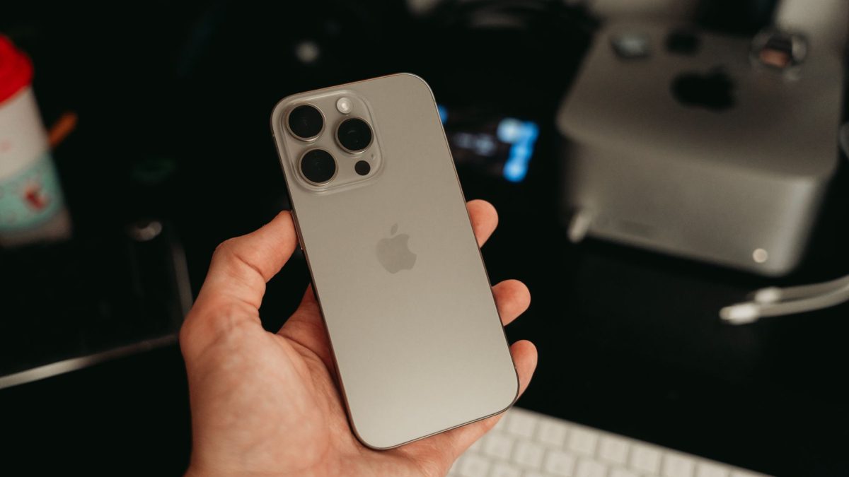 คลิปทดสอบการตกของ iPhone 18 Pro ถูกลบออกจาก X