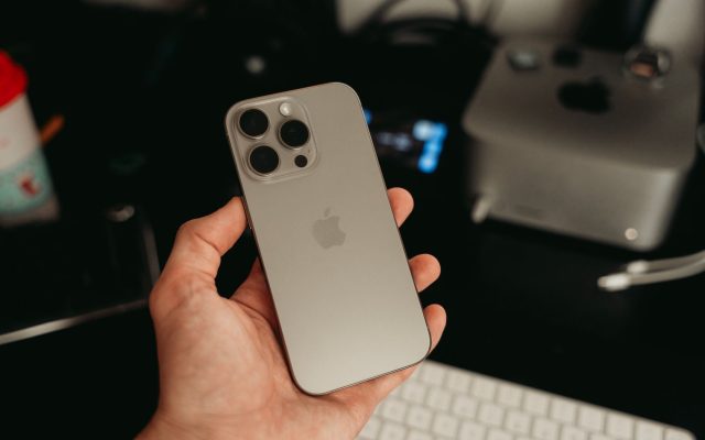 คลิปทดสอบการตกของ iPhone 18 Pro ถูกลบออกจาก X