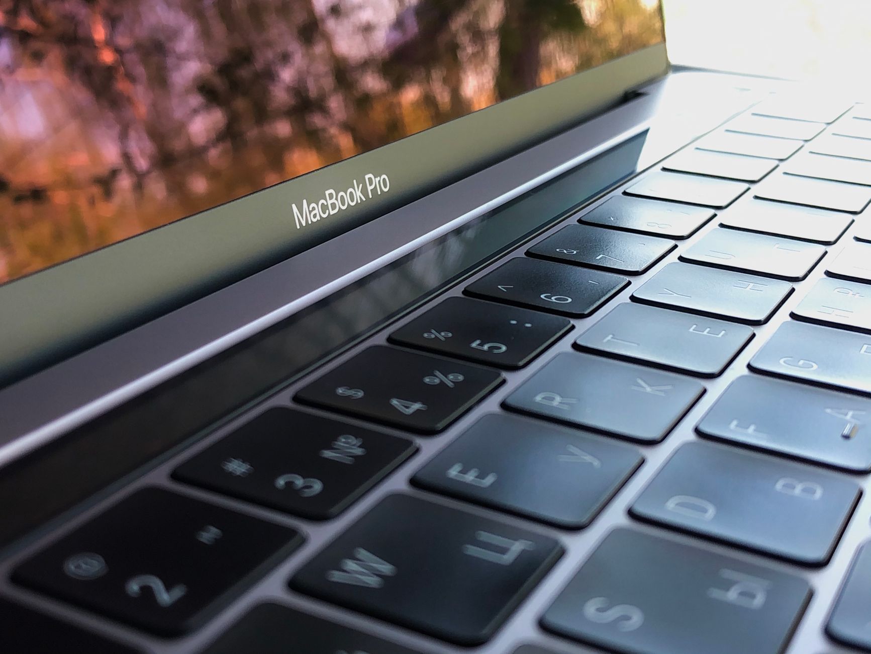 ดีลสุดคุ้มสำหรับ MacBook ก่อนที่ Apple จะปรับราคา