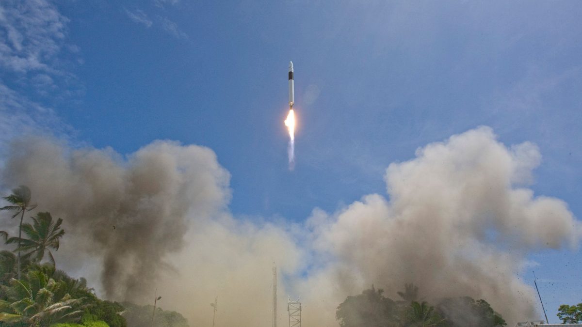 NASA เลือกบริษัทจรวดของ Eric Schmidt สำหรับภารกิจไปดาวอังคารในปี 2028