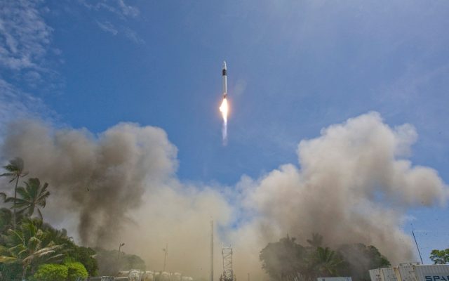 NASA เลือกบริษัทจรวดของ Eric Schmidt สำหรับภารกิจไปดาวอังคารในปี 2028
