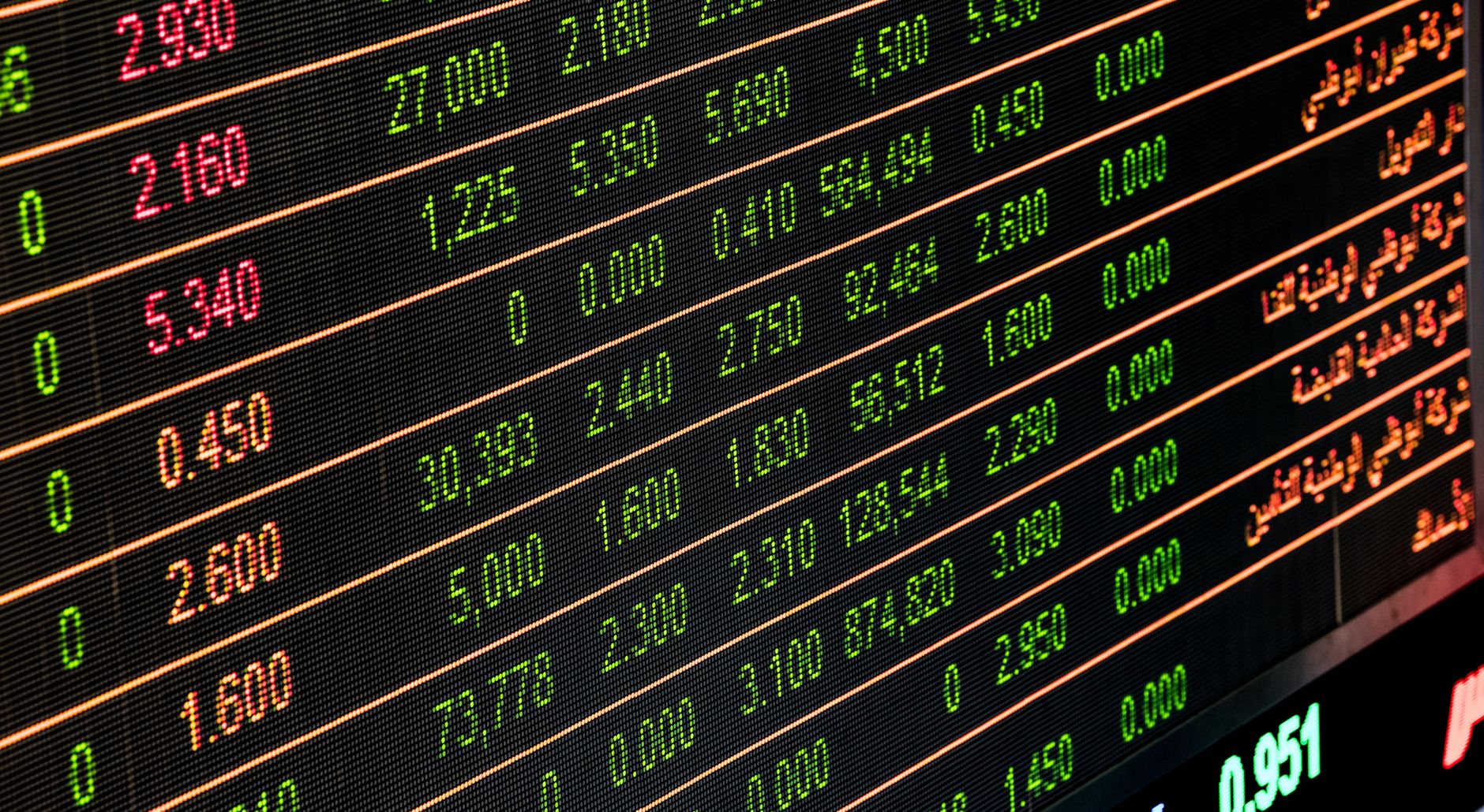 เศรษฐกิจแพลตฟอร์ม (Platform Economy): โมเดล Grab และ Shopee