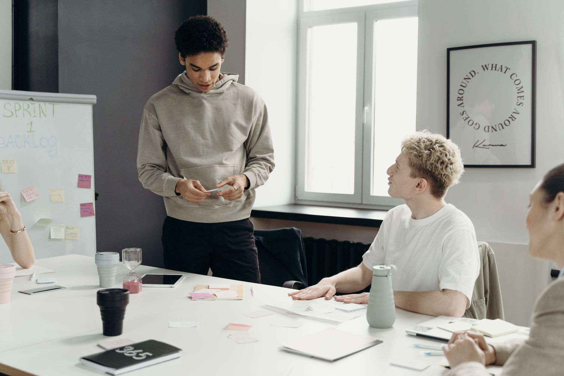 ทำความรู้จักกับ Scrum: วิธีการบริหารทีมและ Sprint ในธุรกิจ