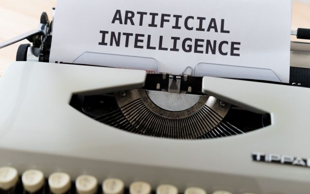 AI มั่ว: ทำไม AI ถึงแต่งเรื่อง?