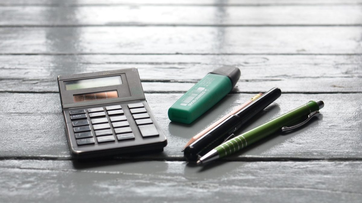 บัซ อัลดริน ขายปากกาฟelt-tip ที่ช่วยในการปล่อยยานอวกาศอพอลโลจากดวงจันทร์