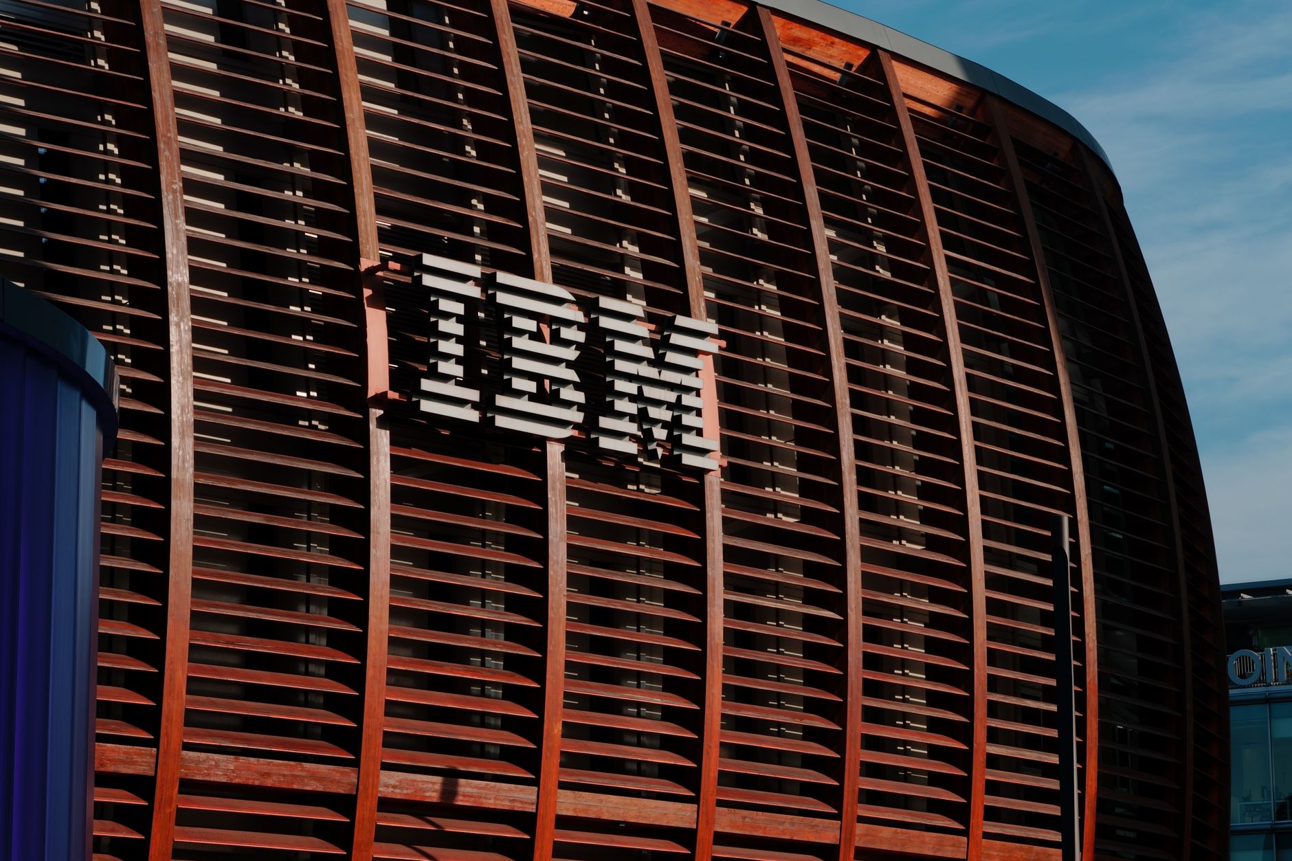 IBM ยืนยันว่า AI ไม่ได้ทำให้ Mainframe ตาย หลังจากผลประกอบการที่น่าตกใจ