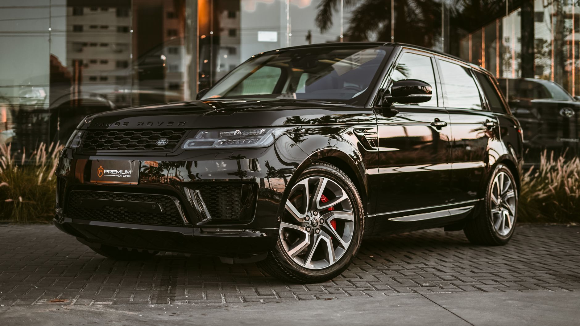 Range Rover เปิดตัว GT รุ่นใหม่ ไม่ใช่ SUV