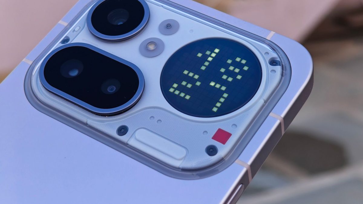 SpaceX เปิดตัวต้นแบบอุปกรณ์ AI ที่มีลักษณะคล้ายโทรศัพท์