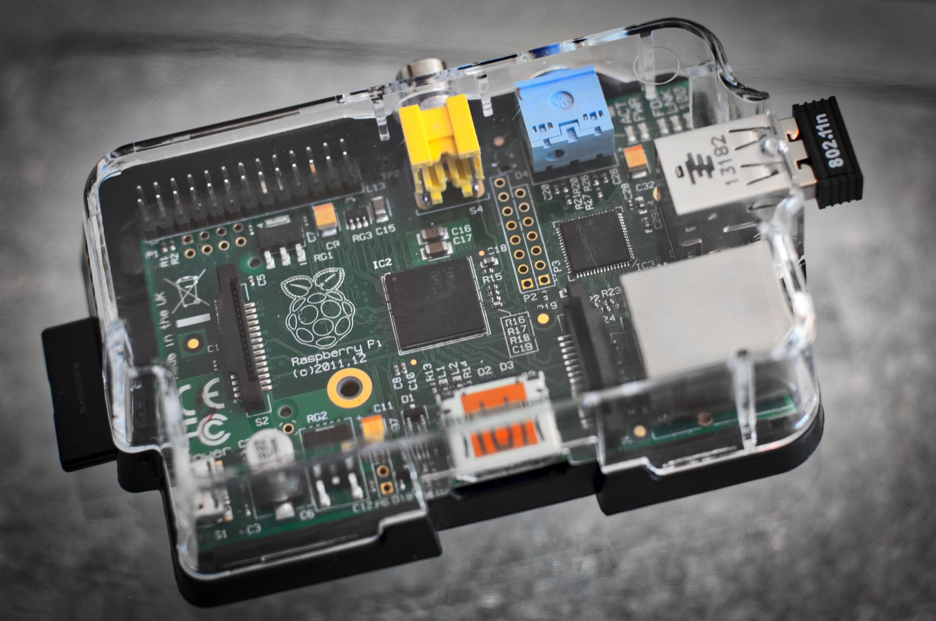 Raspberry Pi: คอมเล็กสำหรับ Maker