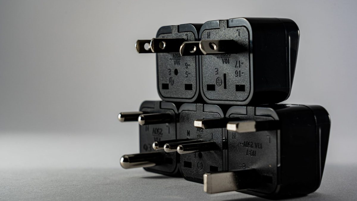 Anker เปิดตัวอะแดปเตอร์ชาร์จสำหรับเดินทาง รองรับการใช้งานในเกือบทุกประเทศ ราคาเพียง 20 ดอลลาร์