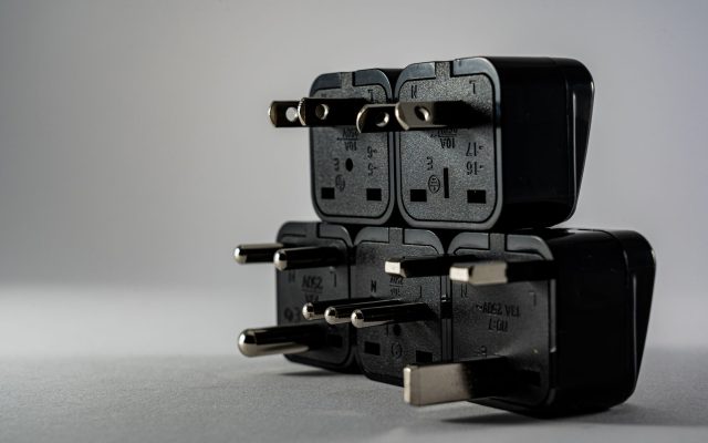 Anker เปิดตัวอะแดปเตอร์ชาร์จสำหรับเดินทาง รองรับการใช้งานในเกือบทุกประเทศ ราคาเพียง 20 ดอลลาร์