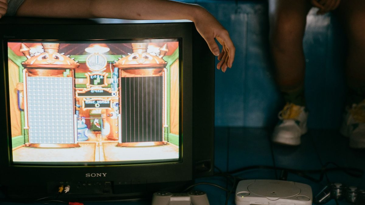 วิธีเชื่อมต่อ GameCube รุ่นเก่าของคุณกับทีวีสมัยใหม่
