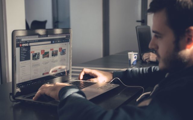Shopify เผย AI Search เพิ่มการเข้าชมและยอดขาย ไม่ได้แทนที่ Google