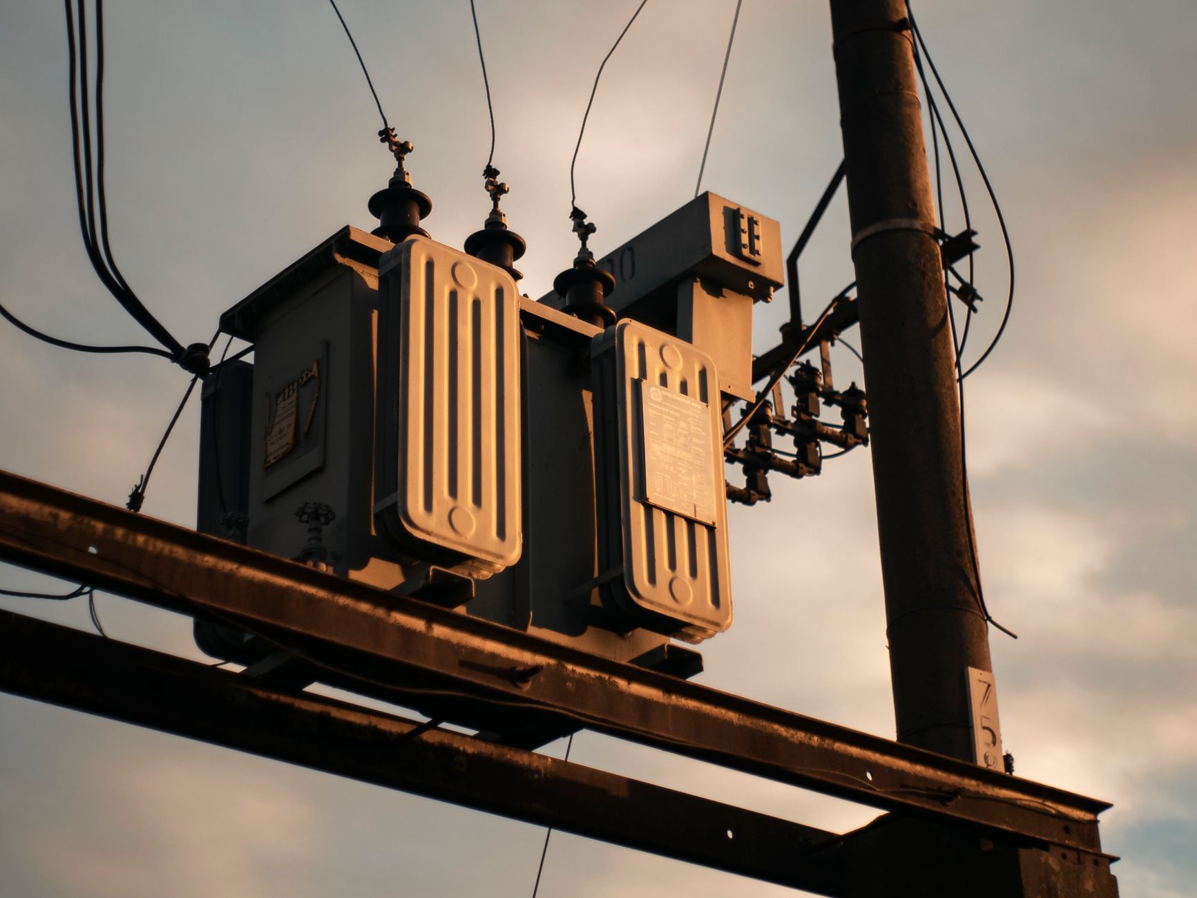 ทำไม สถาปัตยกรรม Transformer ถึงสำคัญ — ลึกซึ้ง ตอน 1