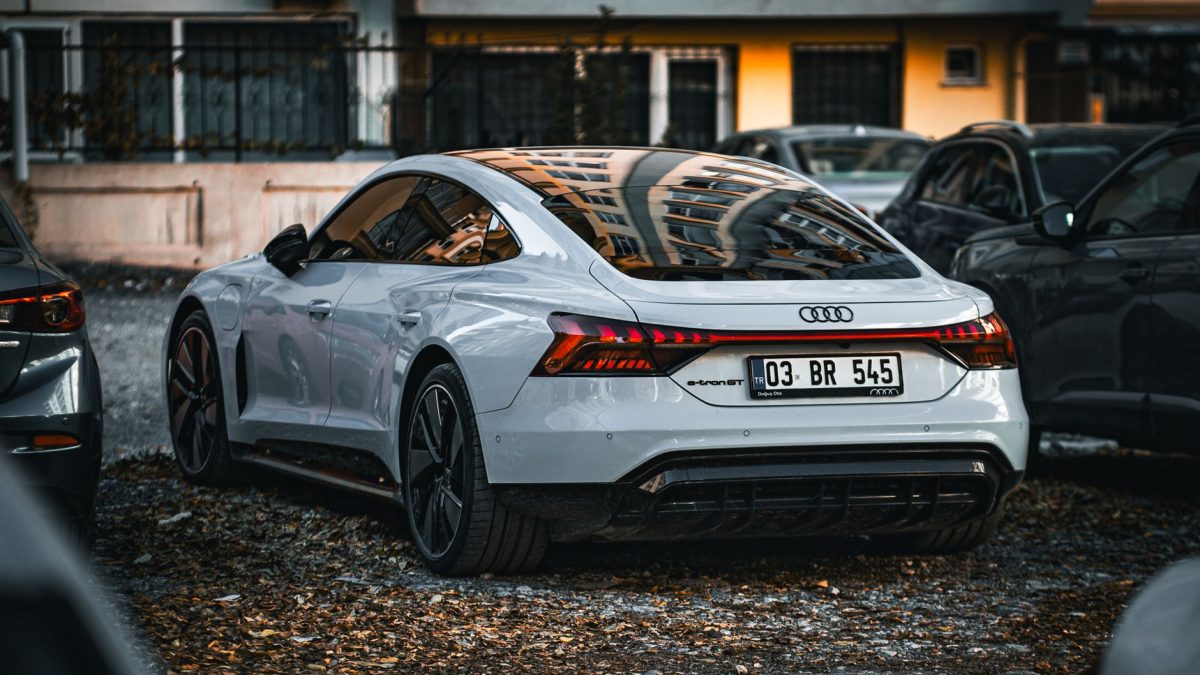 Audi เปิดตัว A2 E-tron รถยนต์ไฟฟ้าที่มีราคาจับต้องได้และมีประสิทธิภาพสูงสุด