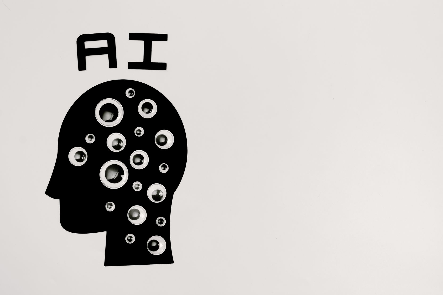 การชะลอพัฒนา AI ของ Big Tech: ข้อตกลงด้านความปลอดภัยหรือการสร้างคาร์เทล?