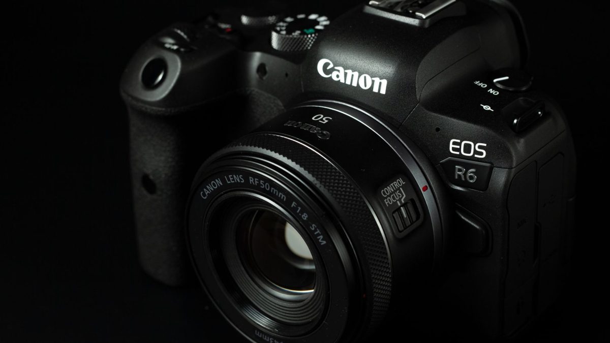 Canon เปิดตัว EOS R8 Mark II กล้องฟูลเฟรมเบาที่สุดพร้อมระบบกันสั่นในตัว