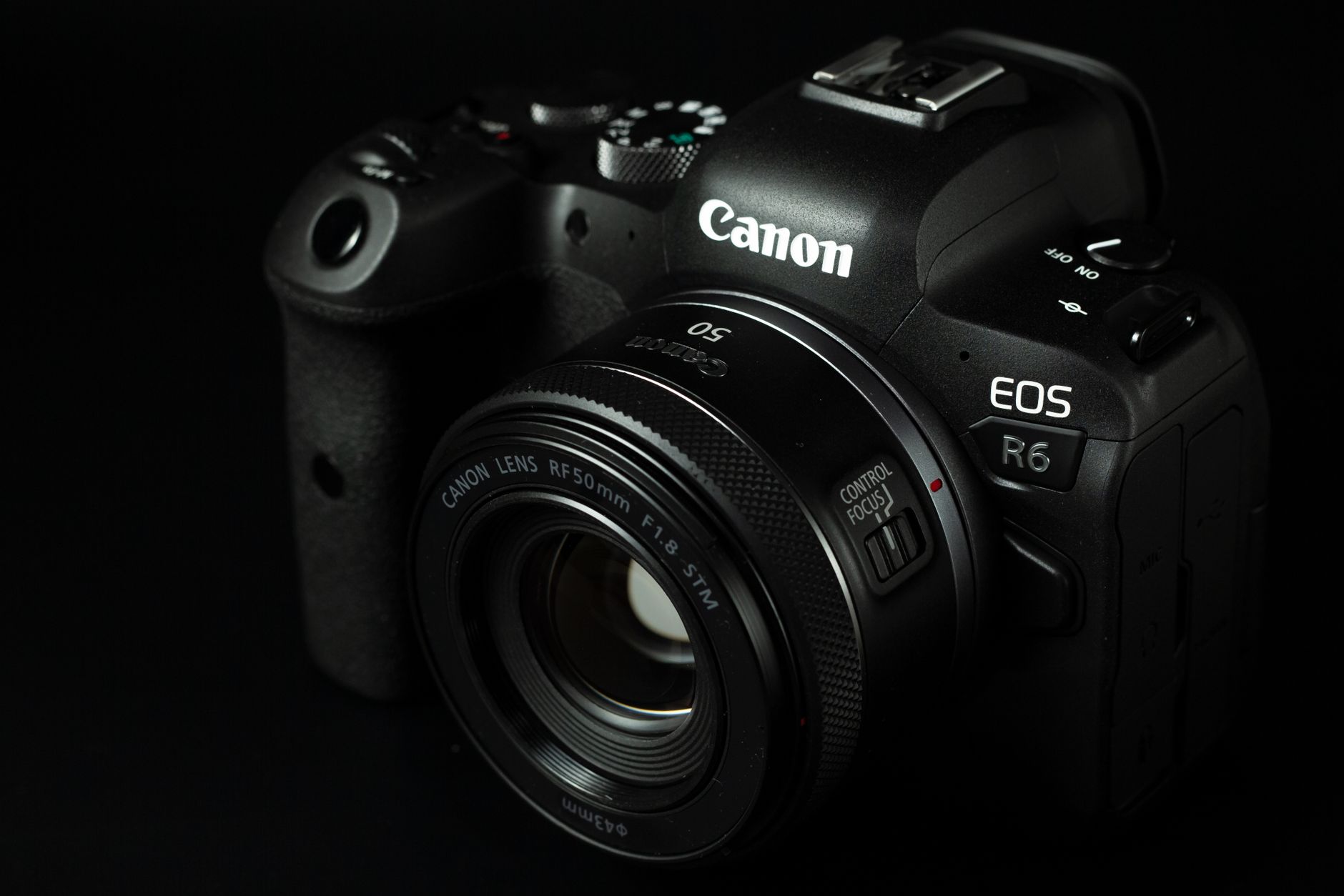 Canon เปิดตัว EOS R8 Mark II กล้องฟูลเฟรมเบาที่สุดพร้อมระบบกันสั่นในตัว