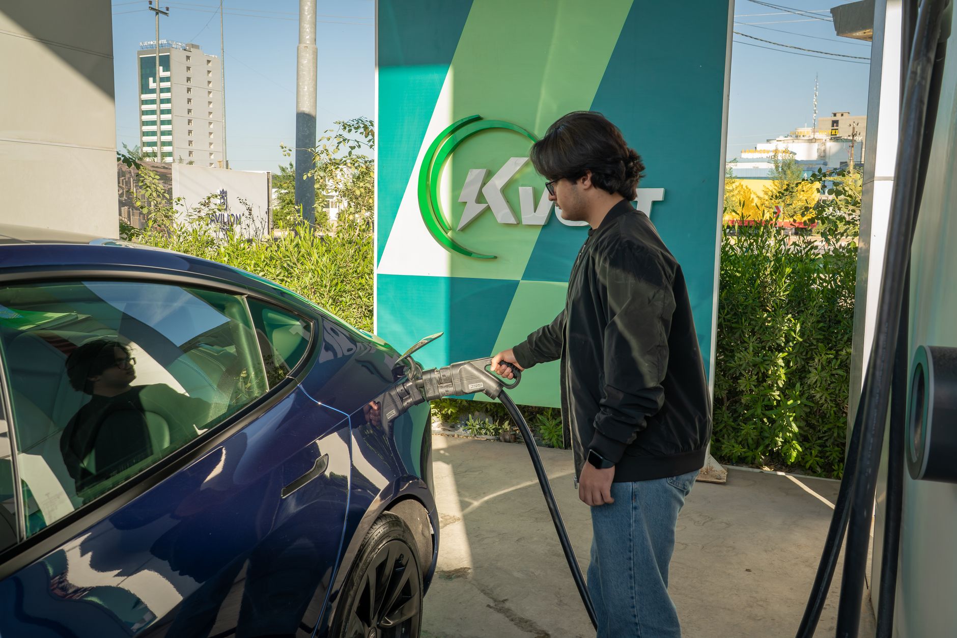 การเปรียบเทียบที่ชาร์จ EV ระดับ 1, 2 และ 3: แบบไหนดีกว่ากัน?