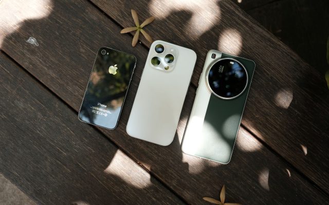 ฟีเจอร์ iPhone Handoff จะช่วยให้แชร์หมายเลขโทรศัพท์ระหว่างสองโทรศัพท์ได้อย่างราบรื่น