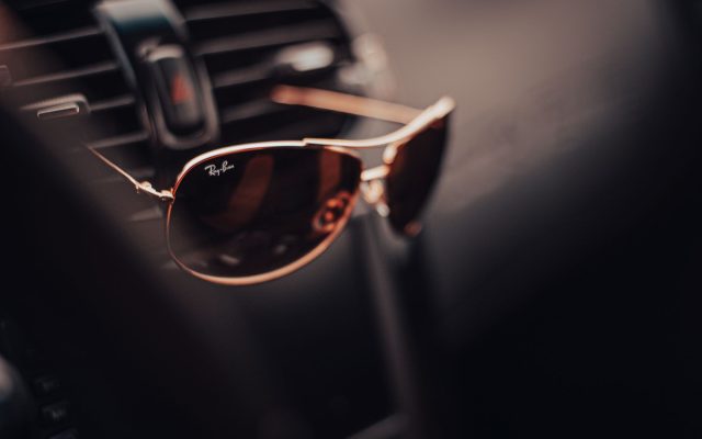 เปรียบเทียบ Ray-Ban Meta Gen 3 กับ Ray-Ban Meta Gen 2: แว่นตาอัจฉริยะจาก Meta