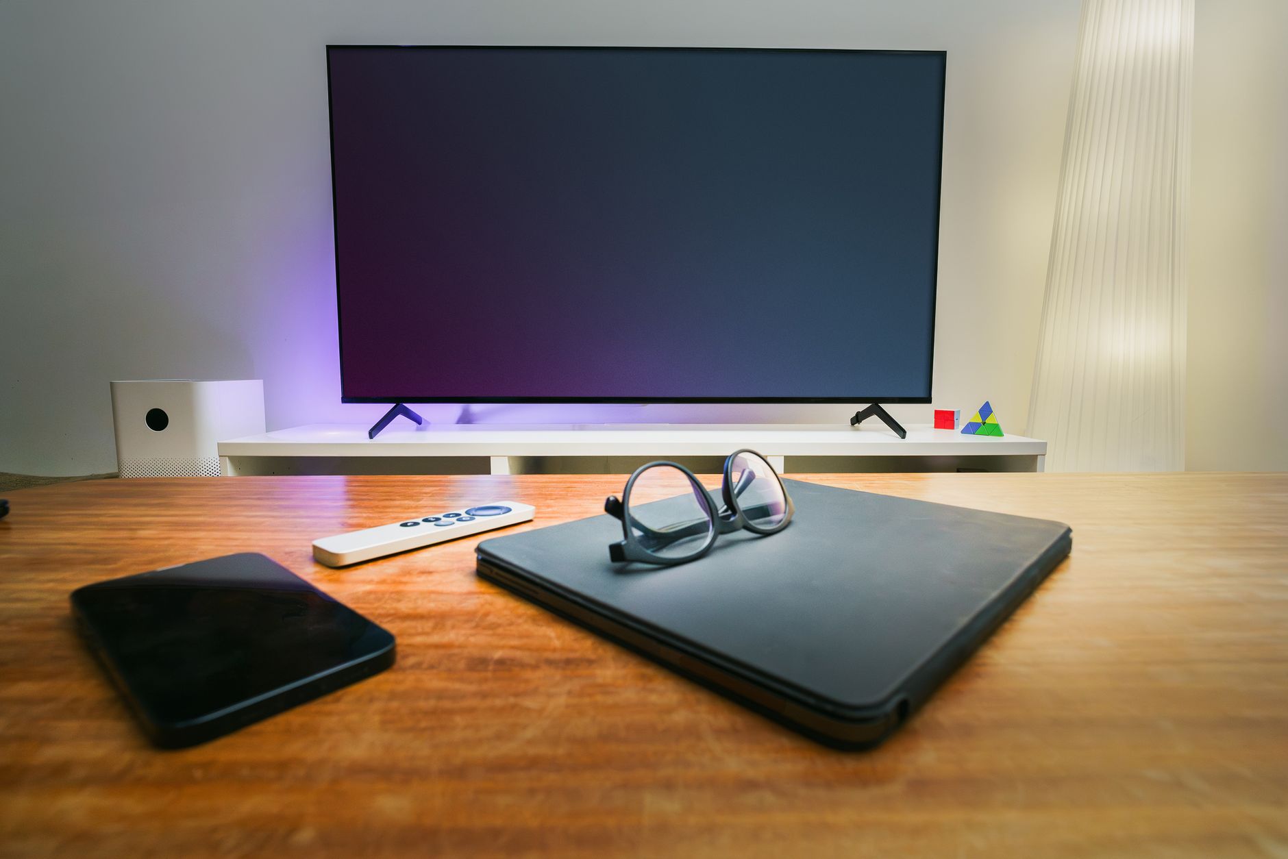 Roku เปิดตัว OLED TV รุ่นแรก ลดราคาสูงสุดถึง $400 เริ่มต้นที่ $699