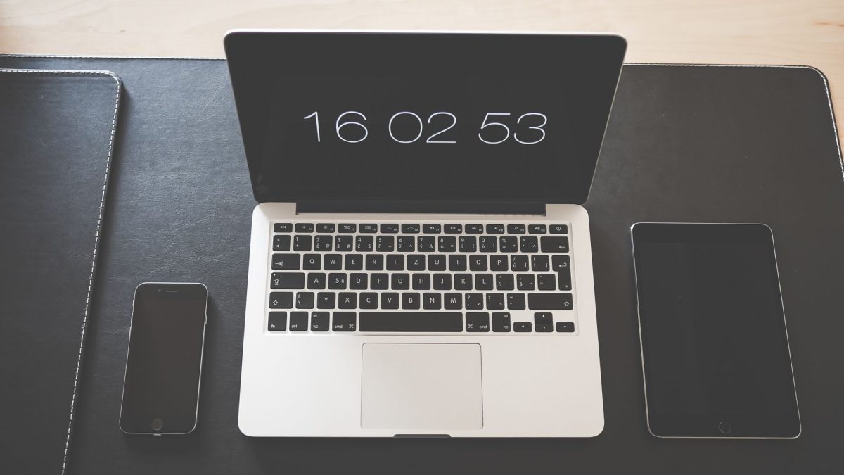 Apple เตรียมเปิดตัว MacBook จอสัมผัสและ iPad Mini ในเดือนนี้