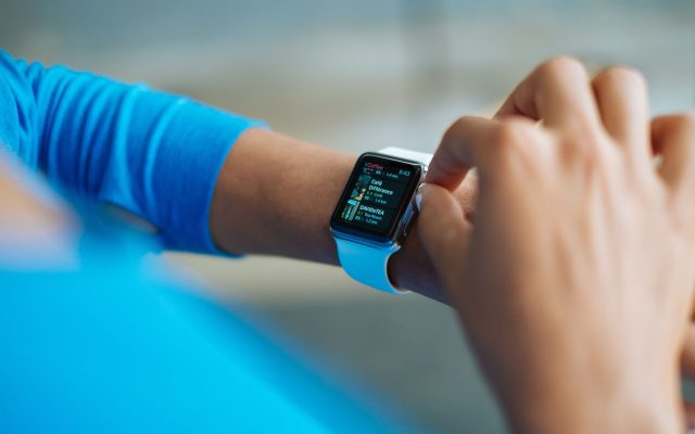 Google เตรียมเปิดตัว ‘Fitbit Edge’ อุปกรณ์สวมใส่ใหม่ในวันที่ 12 ตุลาคม