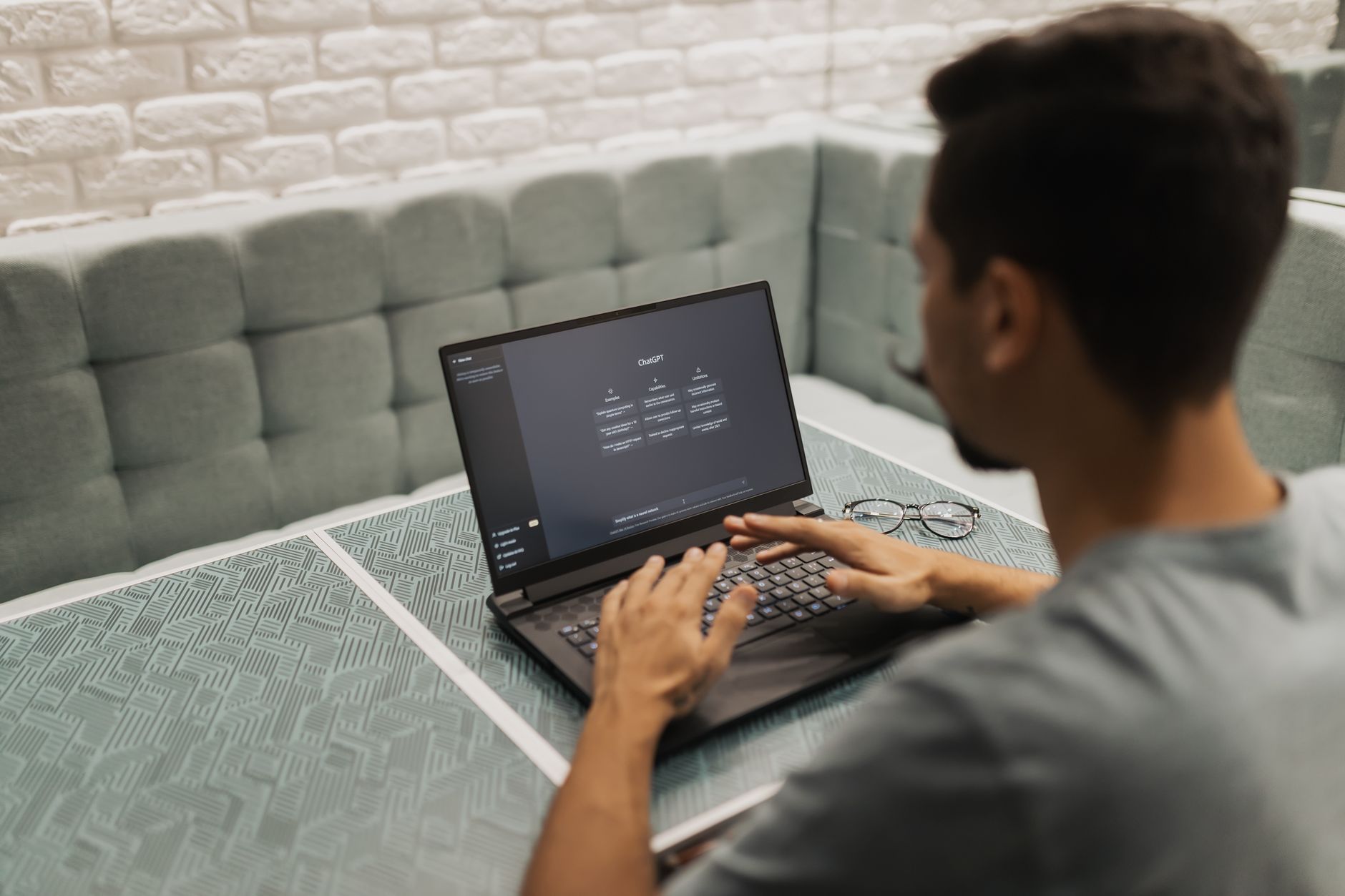 ไมโครซอฟต์เปิดตัวฮาร์ดแวร์ใหม่ที่รองรับ AI พร้อมการเปลี่ยนแปลงใน Windows